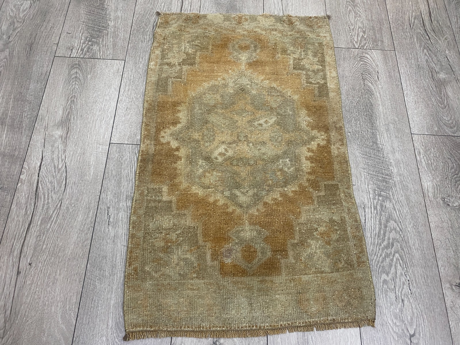 Faded rug, Muted rug, Turkish vintage rug, Small rug, Boho rug, 1.7 x 2.8 ft gallery