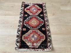 Black rug, Turkish rug, Vintage Rug, Wool rug, Small rug, Doormat, 1.7 x 3.2 ft
