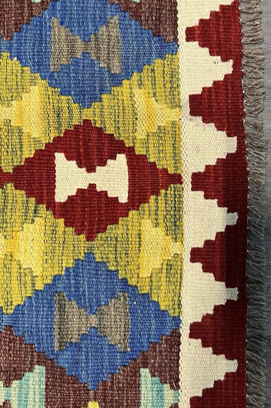 Vintage Kilim Traditional Hand Made Oriental Wool Kilim 5ftx3.2ft 151cmx101cm gallery