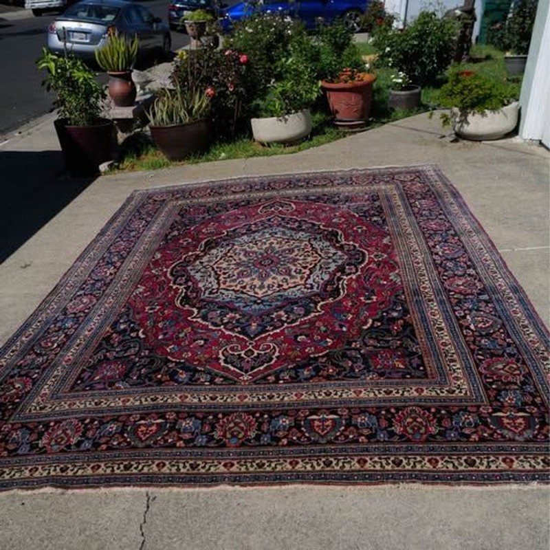 8’7 x 11’8 Vintage Perzian Handknotted Wool Rug gallery