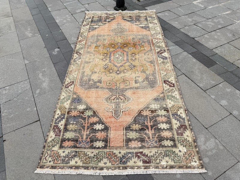 Vintage Oushak Rug 4x8.5 ft Hand-Knotted Turkish Wool Area Rug Boho gallery
