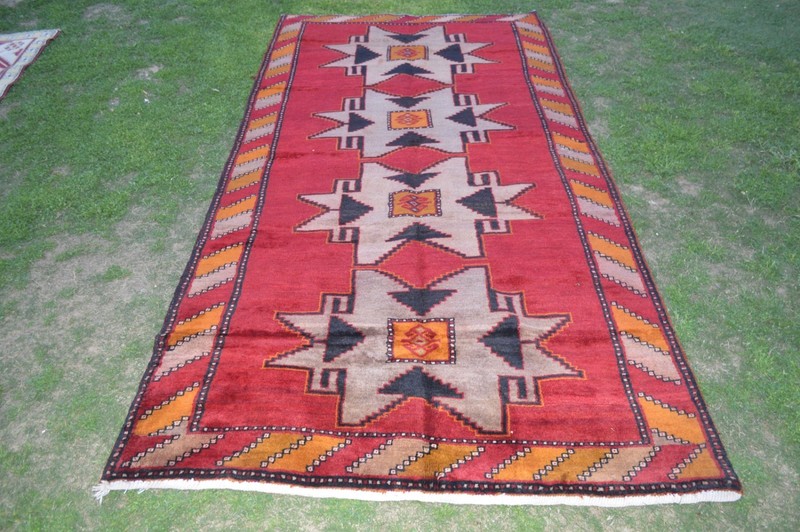 5 X 10 Ft COLLECTORS' ITEM Antique Stunning Star Kazak Caucasian Area Size Carpe gallery