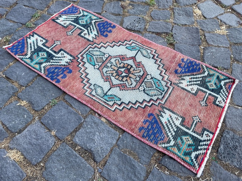 Bohemian Small Rug, Turkish Vintage Rug, Handmade Wool Rug, 1,2 x 2,4 ft gallery