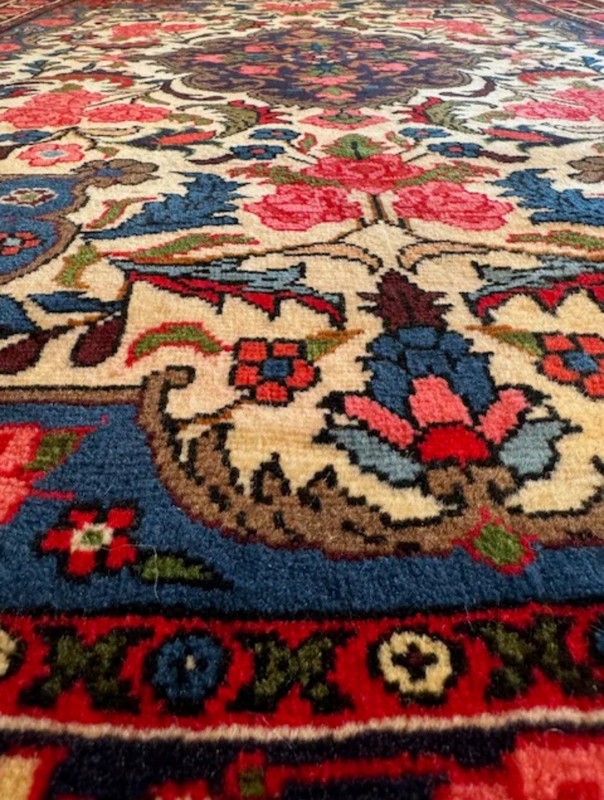Finely Knotted Handmade Kashawn Rug Mint Condition Highest Quality (4'6 X 3'4) gallery