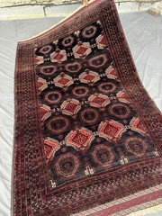 COLLECTORS’ ITEM Semi Antique Beautiful Natural Vegetable Dye Sarouq Maldari Rug