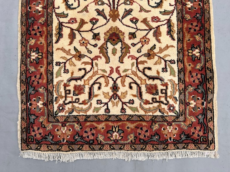 COLLECTORS' ITEM Vintage Super Fine Quality Kazak Carpet gallery