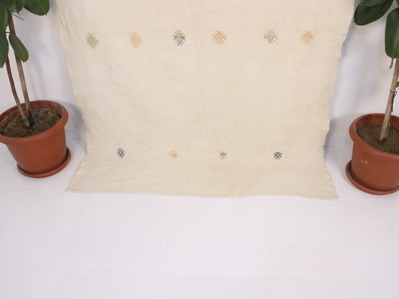 Vintage Hand Woven Kilim Area Rug Beige Cream Wool Flatweave 4.5x6.5 ft gallery
