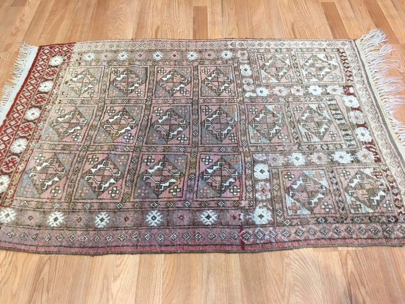 Beautiful Balouch - 1940s Antique Prayer Design - Tribal Rug - 3.1 x 4.3 ft. gallery