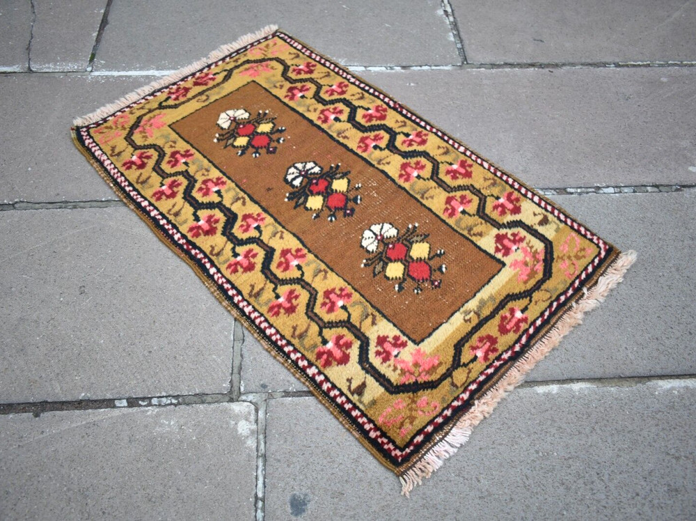 Fabulous Antique Turkish Rug 18'' x 29'' Collectors Item Melas Yastik Wall Rug