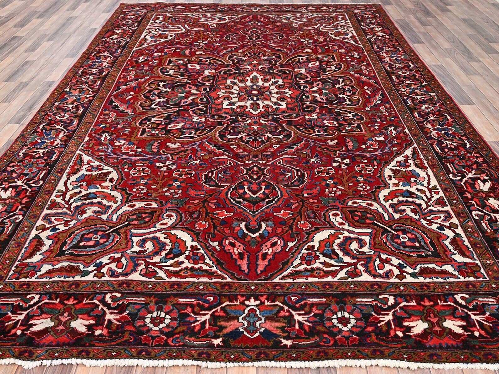 Exquisite Semi Antique 1930-1940's Natural Dye Heriz Collection Rug 9x12ft gallery