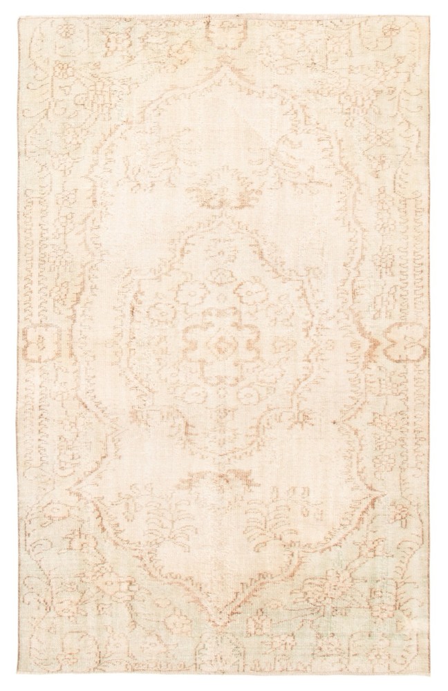 Vintage Hand-Knotted Area Rug 5'6" x 8'10" Traditional Oriental Wool Carpet