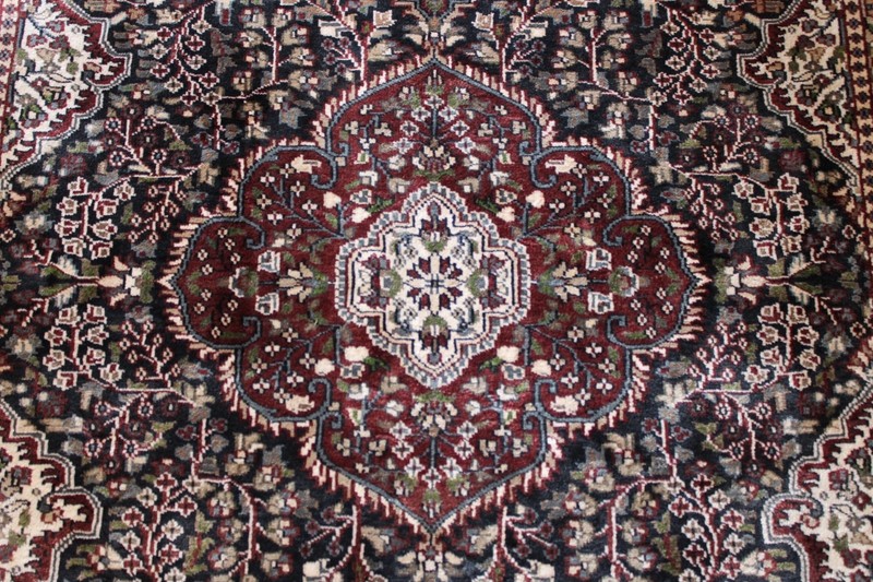 Vtg Oriental SILK Rug, Floral Medallion Design, Hand Knotted, 5'x7', EUC! gallery