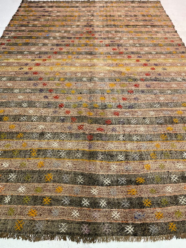Antique Oriental Hand-Knotted Wool Area Rug Charcoal/Ivory/Red/Blue 6'7" x 9'5" gallery