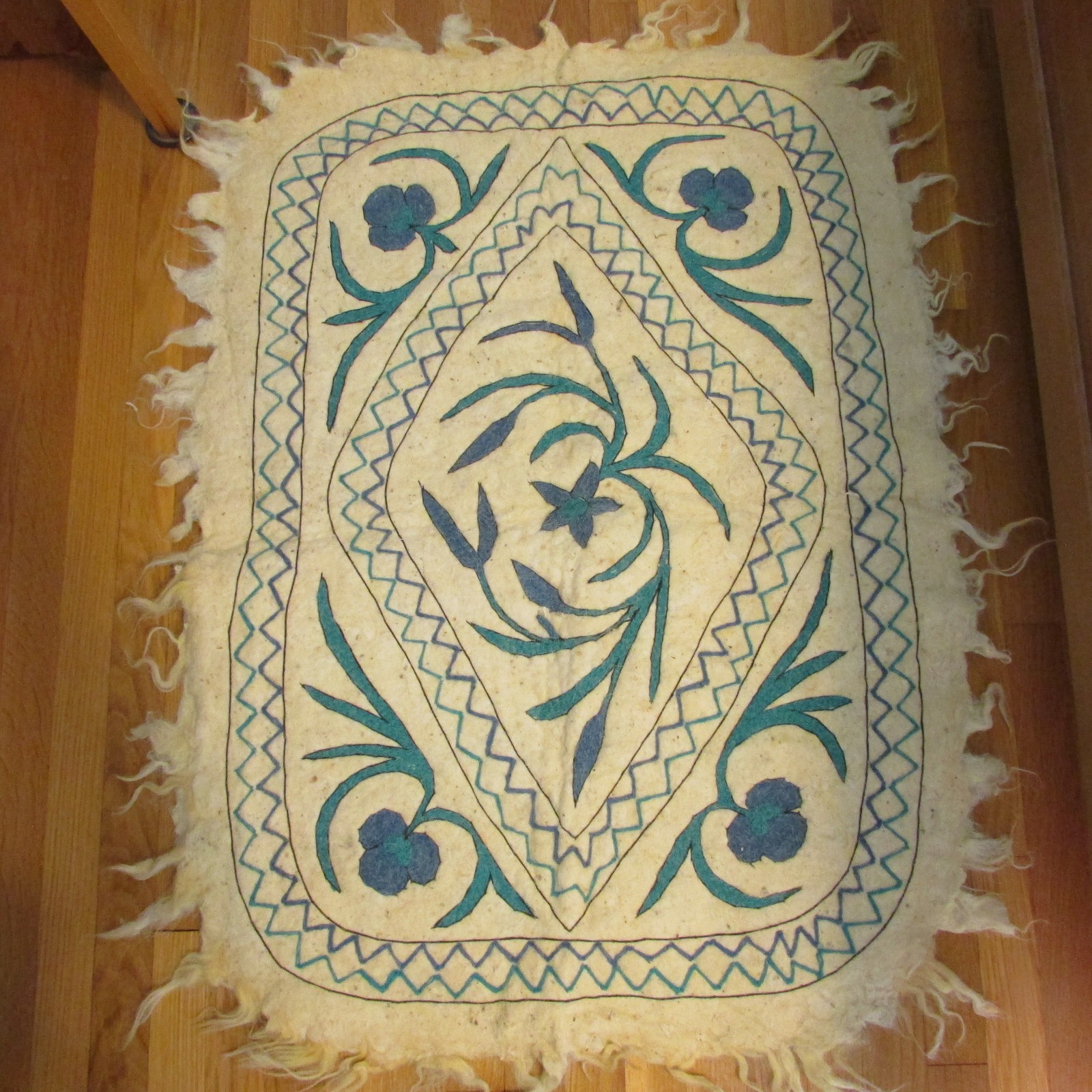 Vintage Kashmiri embroidered wool felt Namda rug blue & white 42"x32" rectangle gallery