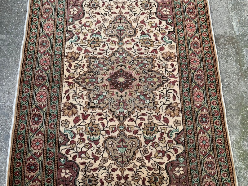 4' X 6'2'' Vintage Carpet Natural Village Rug Handmade Rug.SKU:K1701 gallery