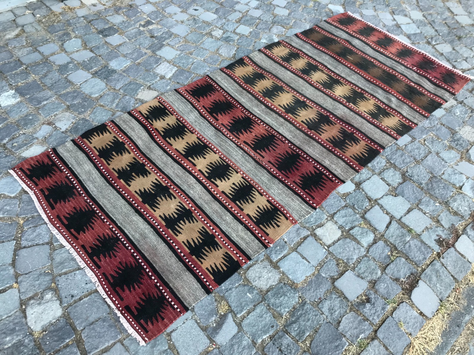 Turkish Vintage Rug Handmade Kilim runner Handwoven kilim 3,2 x 7,5 ft gallery