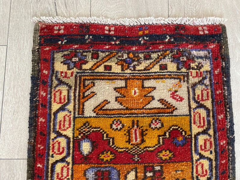 Square rug, Colorful rug, Vintage mini rug, Turkish rug, Small rug, 1.5x1.8 ft gallery
