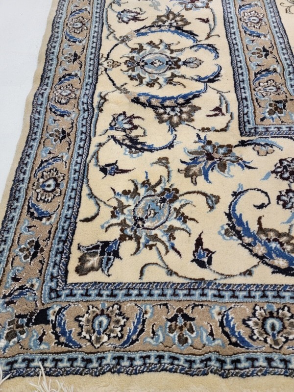 Antique Oriental Hand-Knotted Wool Area Rug Nain Ivory/Bue/Black 13'1" x 19'9" gallery