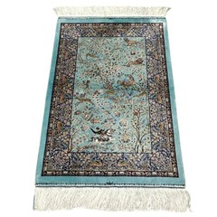 Persian Style Silk Rug Hunting Scene Design 88×60 cm Luxurious Decorative Accent