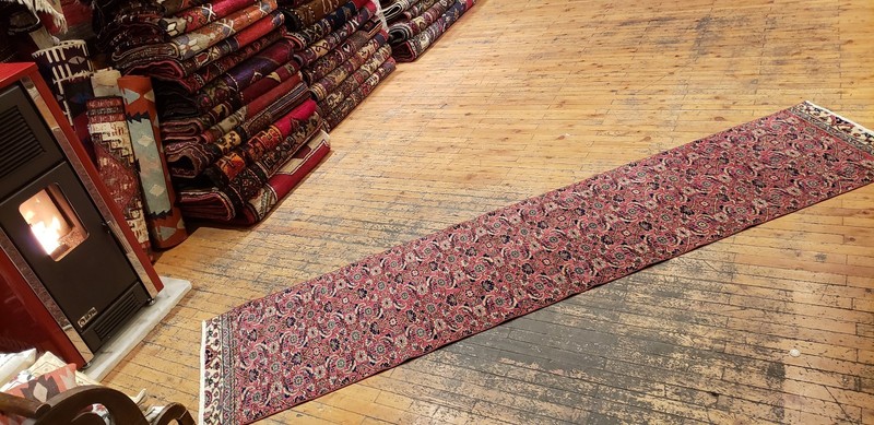 Beautiful Vintage 1950-1960s Wool Pile Vegy Dye Bunyan Runner Rug 2’6”x 9’6” gallery