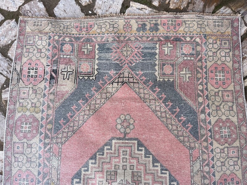 Vintage Area Hand-Woven Carpet 4x6 Pink Wool Oriental Rug Anatolian Medium Size gallery