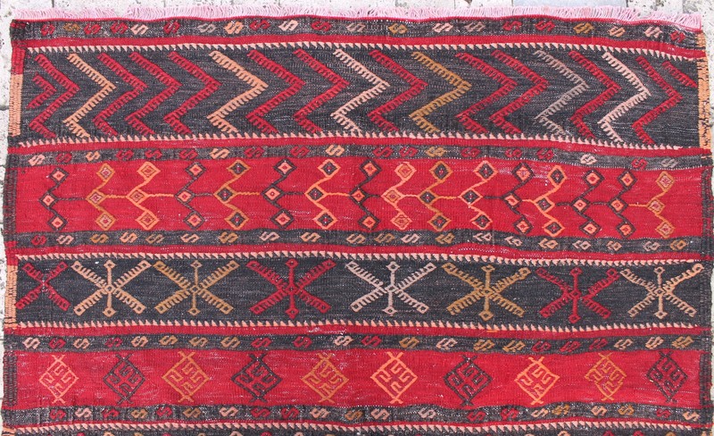 Turkish Kilim Rug 47''x52'' Hand Woven Sivas Cicim Kilim 120x133cm Vintage Rug gallery