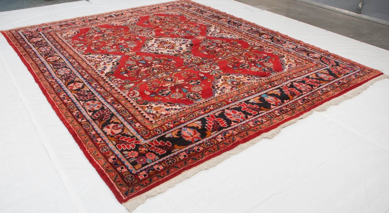 Traditional Oriental Rug Lilihan MINT & VINTAGE red Carpet 22968 gallery