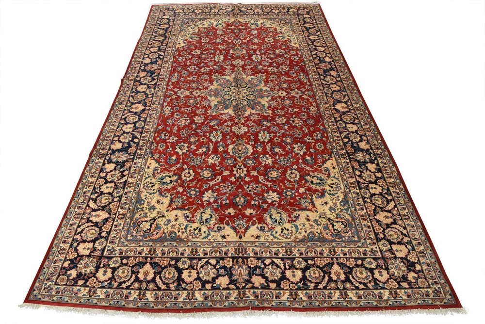 Najafabad Rug 11′ x 17’5” Red Wool Vintage Traditional Hand-Knotted Carpet