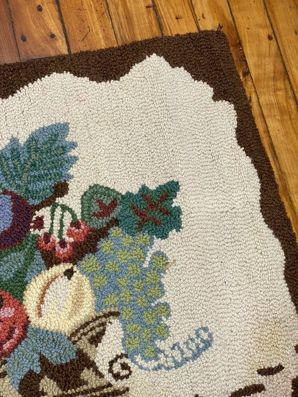 Vintage Hooked Rug, Kitchen Doorway Bedroom Autumn, Gourds, Grapes 34.5 x 24.25 gallery