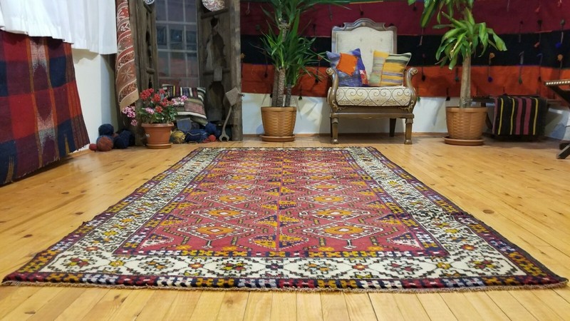 Beautiful Vintage 1960-1980's Wool Pile Henna Dye Tribal Rug 4’3”x 7’9” gallery
