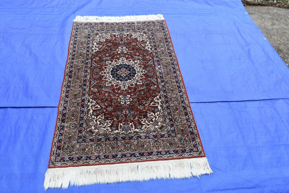 Fine Ispahan Rug 3x5 Nice #61