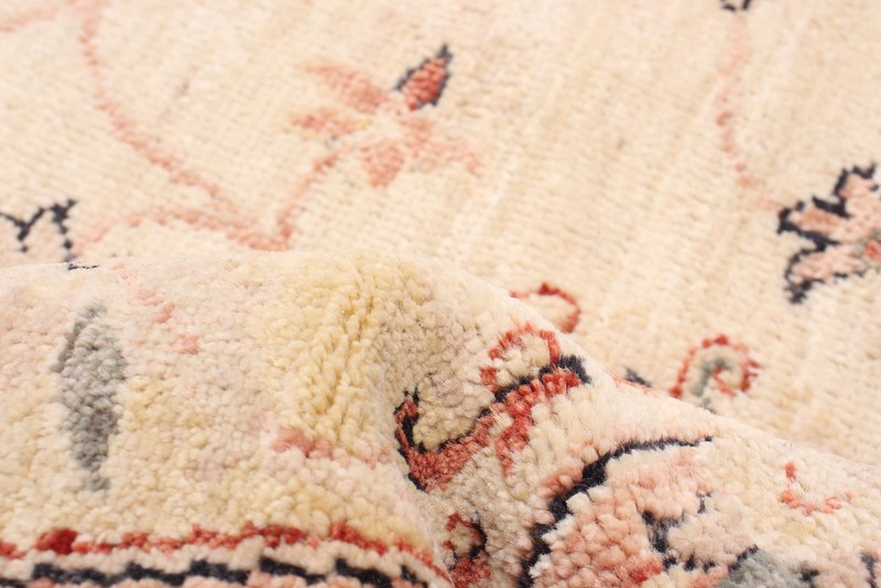 Traditional Vintage Hand-Knotted Area Rug 7'0" x 7'0" Oriental Wool Carpet gallery