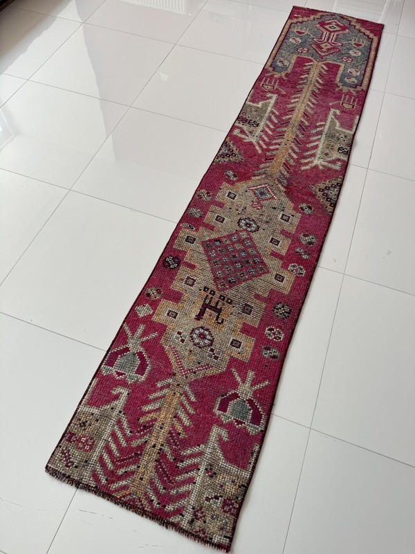 Vintage Handmade Oushak Runner, 2x9 Turkish Rug in Pink Gray Beige gallery