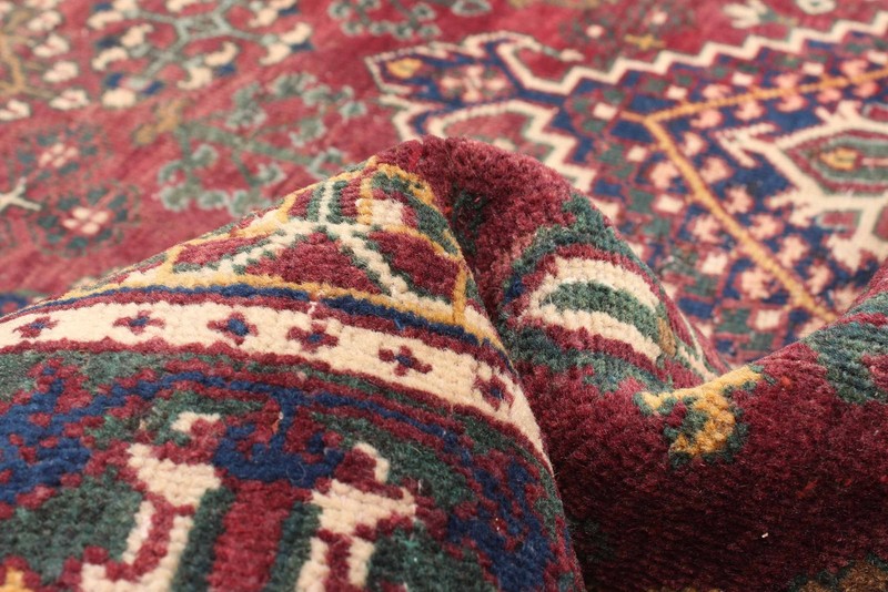 Vintage 4'2" x 6'9" Traditional Hand Knotted Vegetable Dye Wool Area Rug gallery