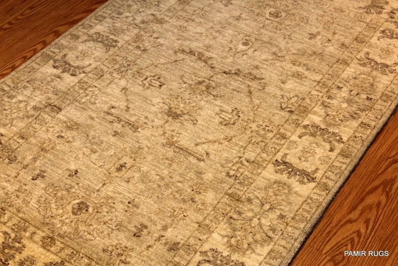 _HAND-MADE_3' X 6' Top Quality RUG Beige Ivory VEGGIE Dyed Rug Soft/Muted Color gallery