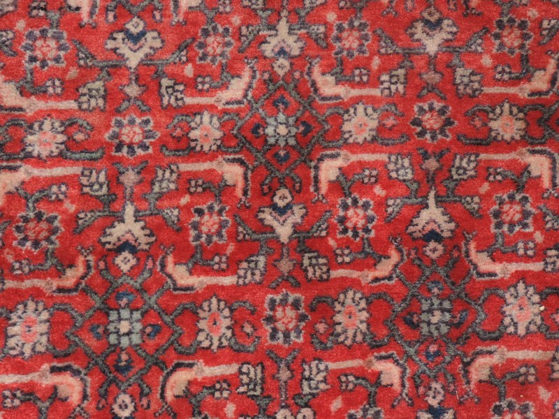 3x10ft. Handmade Sarouk Wool Runner gallery