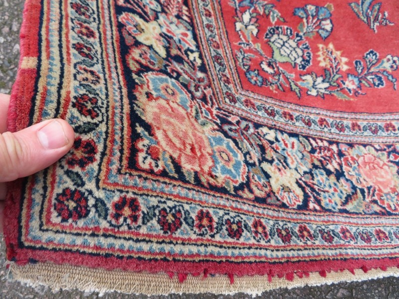 Antique K*a*s*h*a*n Pictorial Rug. 166cm X 104cm gallery