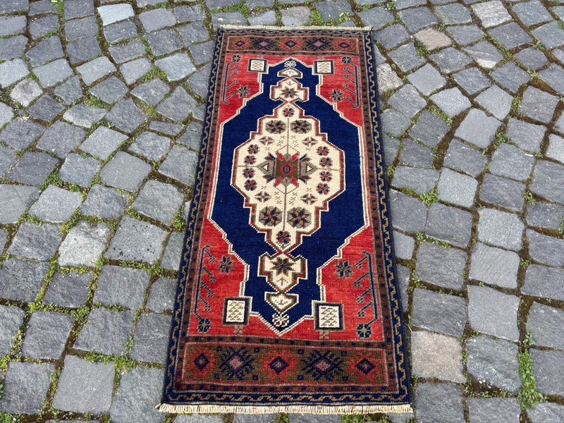Doormats,Turkish handmade rug,Vintage wool rugs, Bohemian small rug 1,6 x 3,6 ft gallery