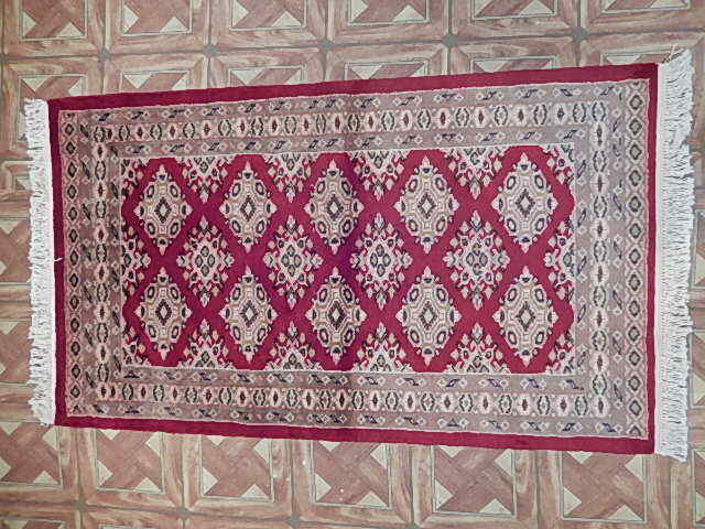 Sarooq Handmade Small Rug 3x4 Warmth Diamond-Shaped Rug B-78029 gallery