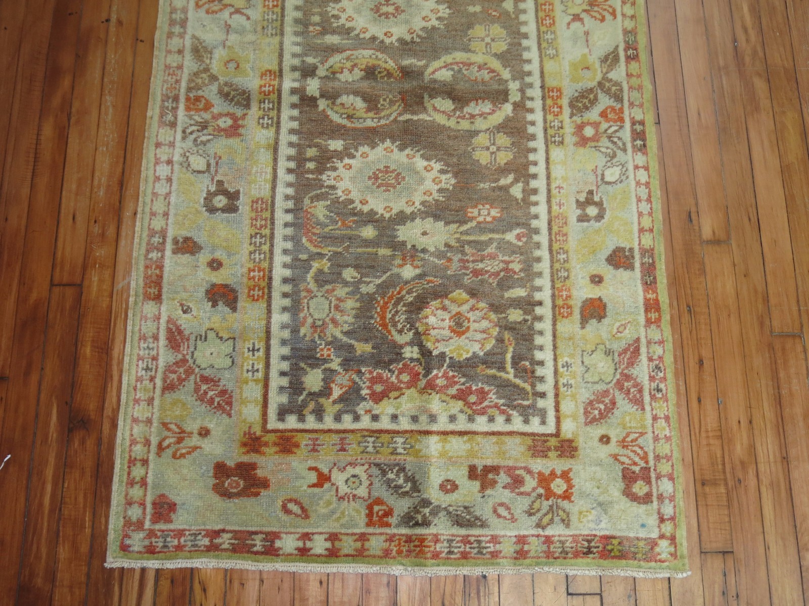 Antique Turkish Ghiordes Oushak Ushak Rug Size 3'3''X5'9'' gallery