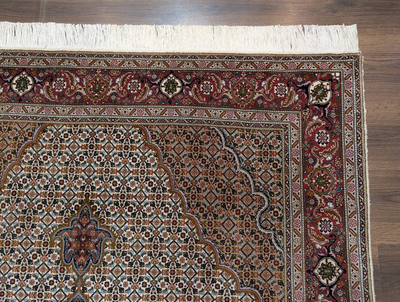 Per'sian Ta'briz Rug, Herati Pattern, Wool and Silk Highlilghts, Fine 270 KPSI gallery