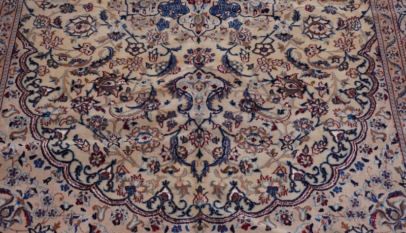 Silk & Wool Nainn 6'9" x 10'9" Hand Knotted Gold Beige Ivory Blue Elegant Rug gallery