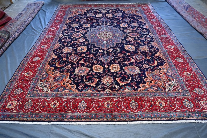 400 X 265 CM COLLECTORS ITEM Stunning Vintage Oriental Heraz Palace Area Carpet gallery