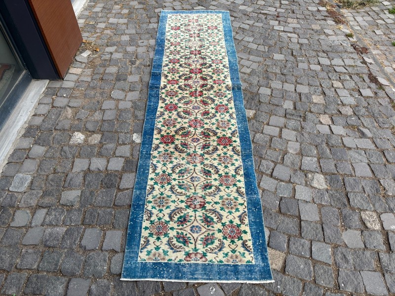 Carpet, Turkish rug, Vintage rug, Handmade rug, Runner, Wool | 2,4 x 9,9 ft gallery