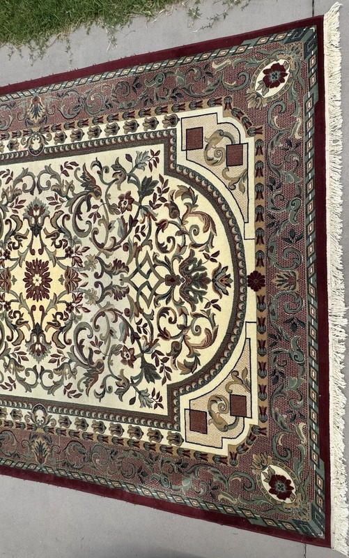 REDUCED! 90% OFF! SHIRVAN RUG, Ivory 100% Virgin Wool Pile, 11 x 8 feet, Romania gallery