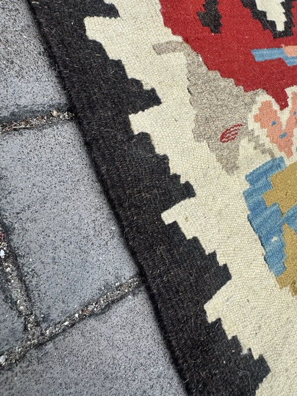 VTG Oriental Turkish Kilim Hand Woven Rug Santa Claus Design 46 X 34 Inch gallery