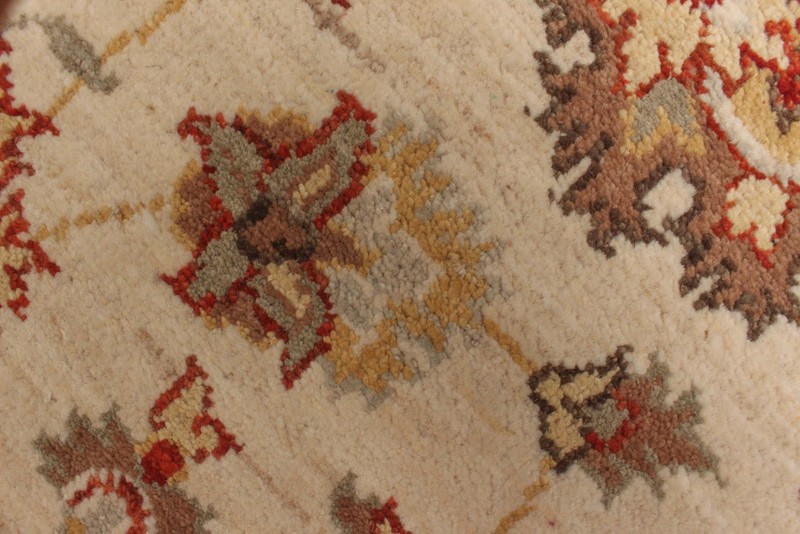 Vintage 4'2" x 6'3" Traditional Hand Knotted Vegetable Dye Wool Area Rug gallery