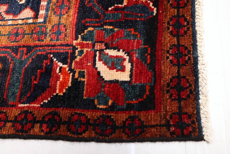 Traditional Vintage Hand-Knotted Area Rug 4'5" x 7'8" Oriental Wool Carpet gallery