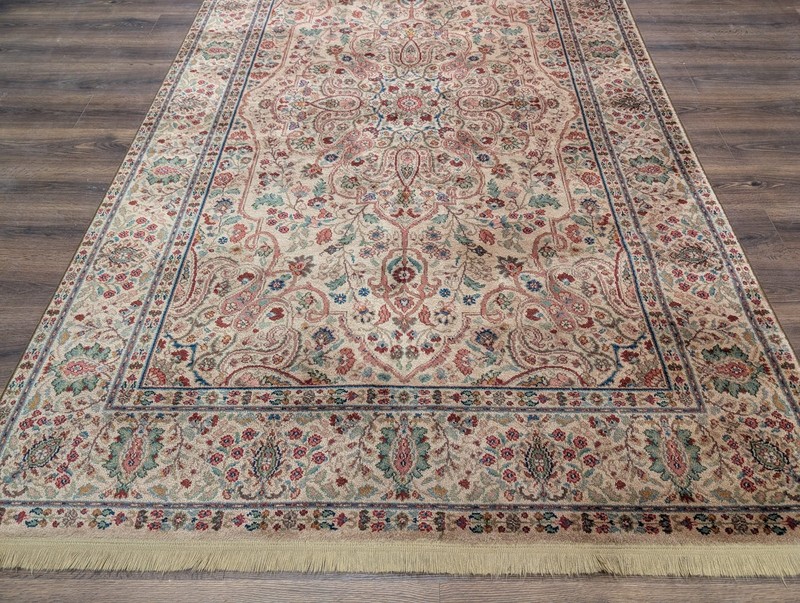 Karastan Rug 5.9 x 9, Ta'briz Medallion #900-909, Samovar Teawash, Wool gallery