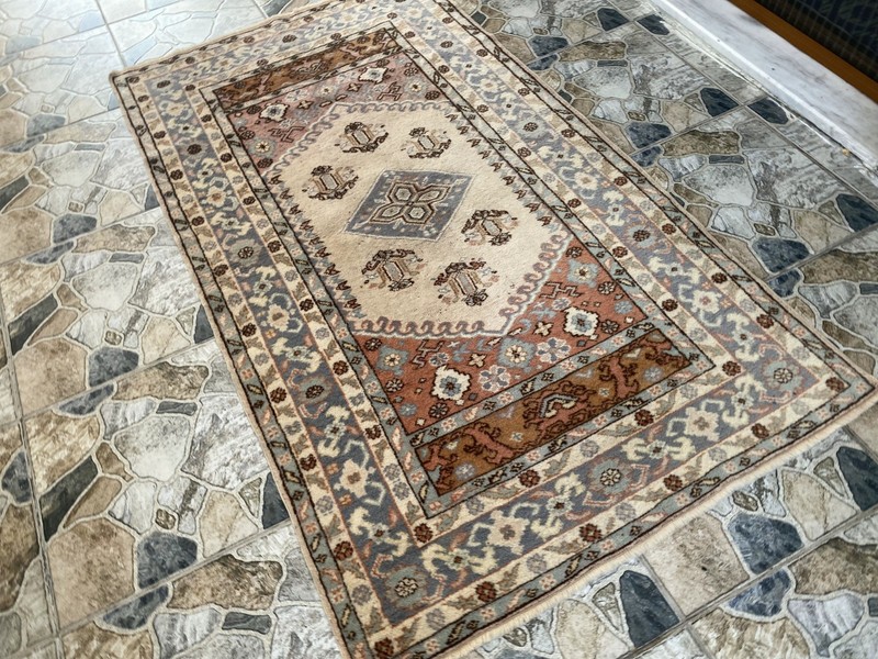 1970s Vintage Oushak Area Rug 3.4x6 ft Turkish Ivory Hand-Knotted Wool Boho Deco gallery